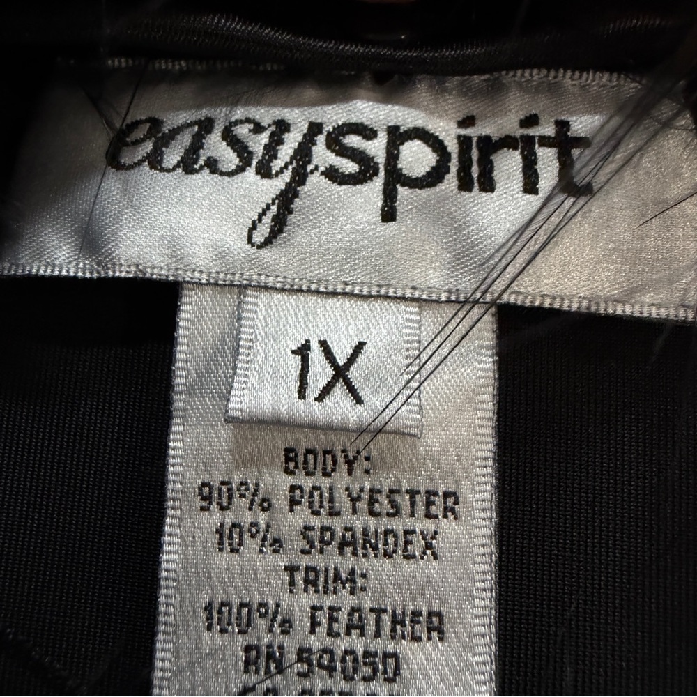 Easy Spirit Black Velvet Top with Feather Collar and Sleeve Trim Sz 1X - Picture 3 of 8